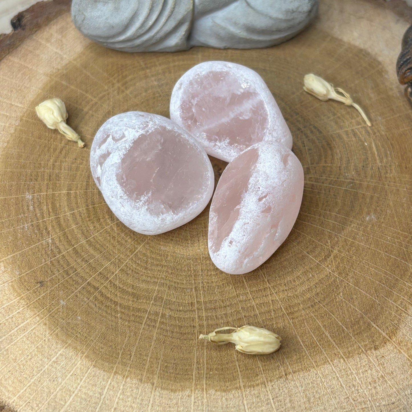 Emma Egg une face polie en Quartz rose