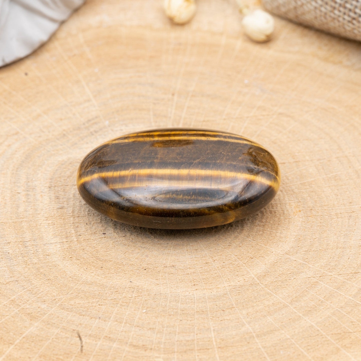 ŒIL DE TIGRE - Galet 4 CM