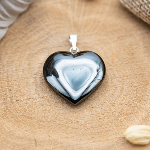 Hématite - Pendentif en coeur 20 mm